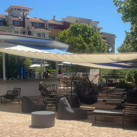 Marina Cape Sky View Lux In * Aheloy