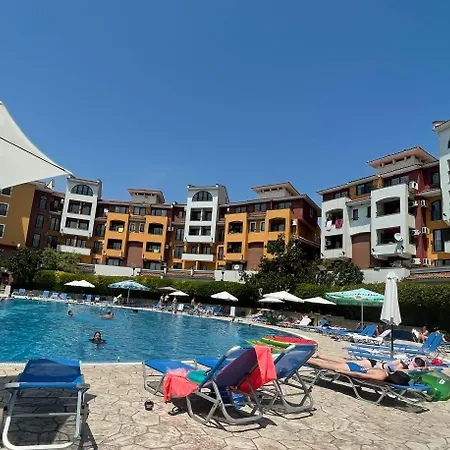 Marina Cape Sky View Lux In Ахелой