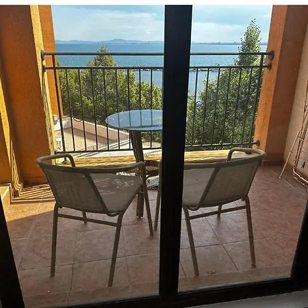 Marina Cape Sky View Lux In Apartman Aheloj