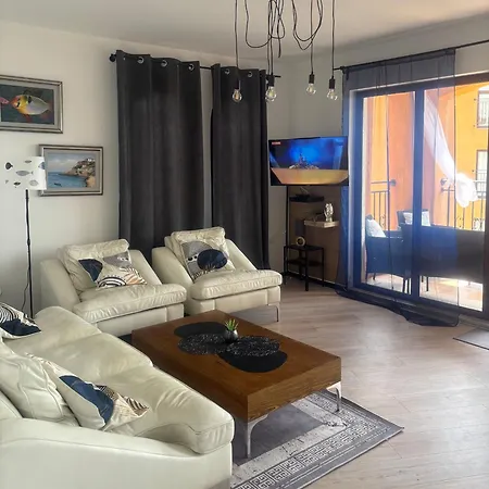Marina Cape Sky View Lux In
