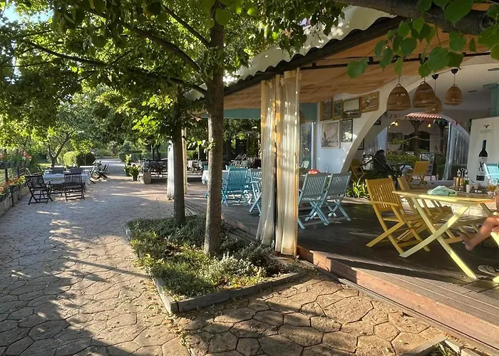 Marina Cape Sky View Lux In *