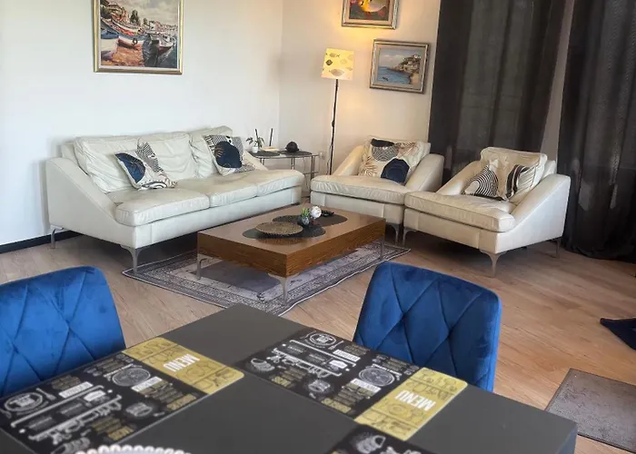 Marina Cape Sky View Lux In *