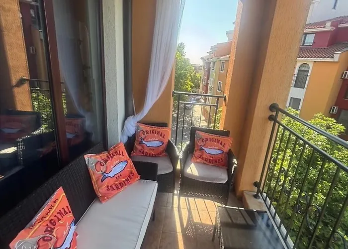 Marina Cape Sky View Lux In アヘロイ