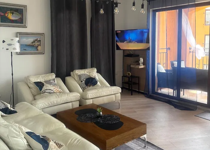 Marina Cape Sky View Lux In