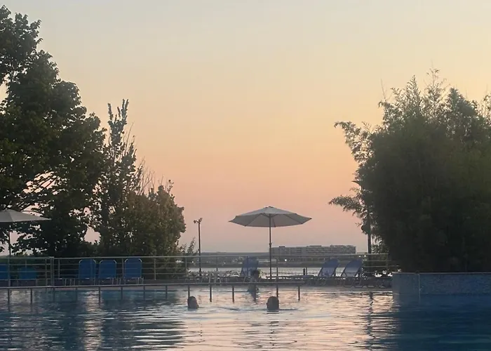 Marina Cape Sky View Lux In * アヘロイ